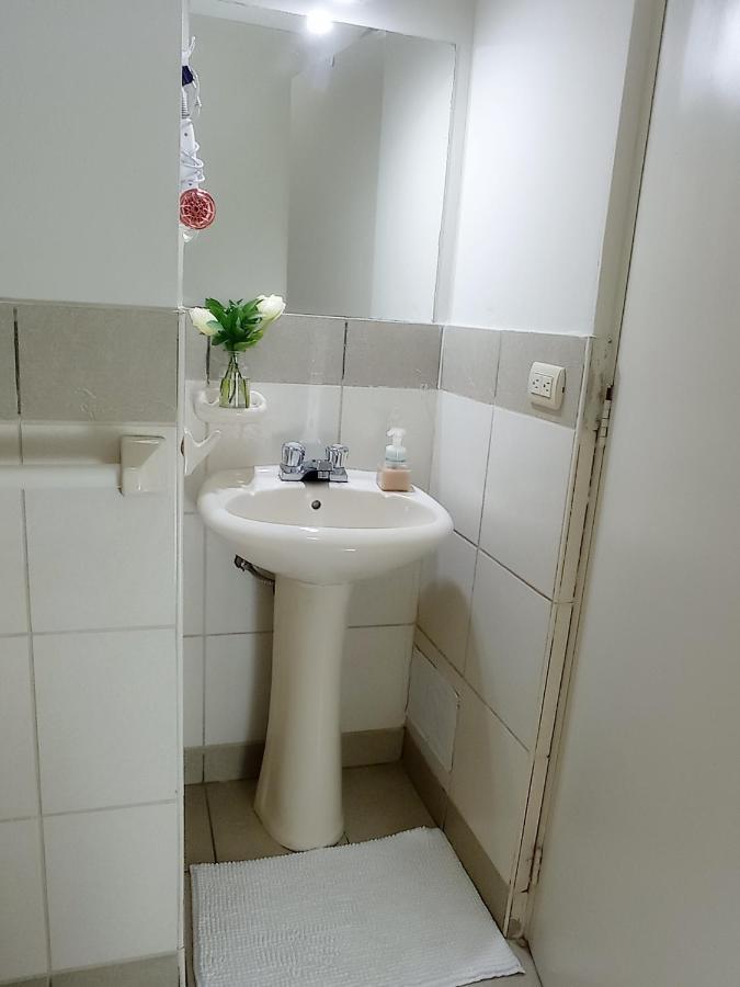 Habitacion Privada En Departamento Compartido Λίμα Εξωτερικό φωτογραφία